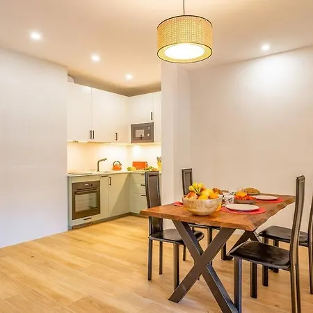 Oleholidays Carolina Golden Mile 300 Metros Playa