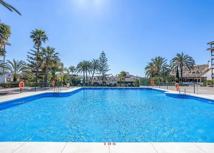 شقة Oleholidays Carolina Golden Mile 300 Metros Playa *