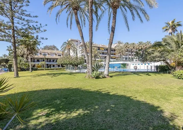 Oleholidays Carolina Golden Mile 300 Metros Playa