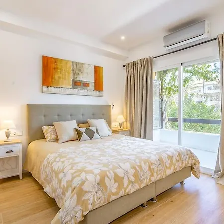 Oleholidays Carolina Golden Mile 300 Metros Playa * Marbellac