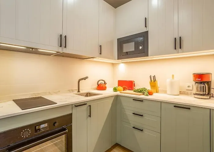 Oleholidays Carolina Golden Mile 300 Metros Playa